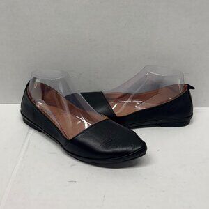 NEW Miz Mooz Black Flats
